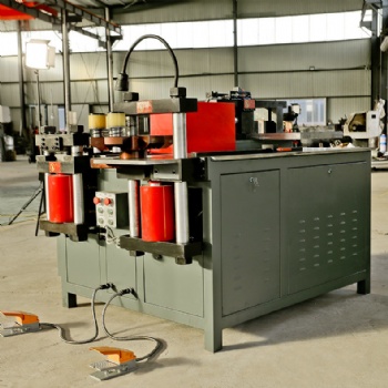 DESAN busbar machine