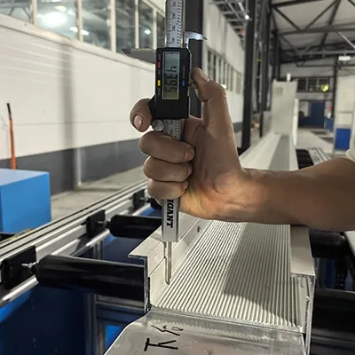 Automatic Busbar Assembly Line