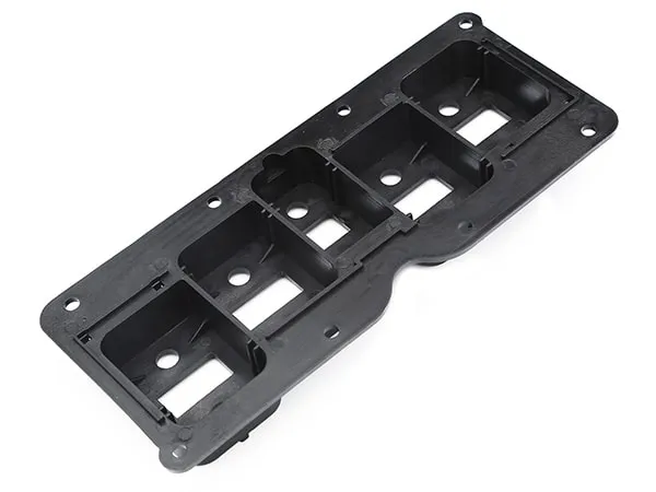 Plug-In Sockets and Receptacles for Sandwich-type Busway